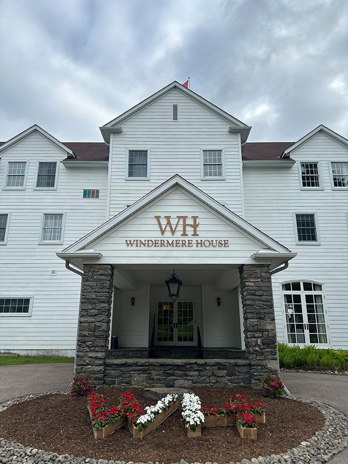 Main entrance of Windermere House in Muskoka